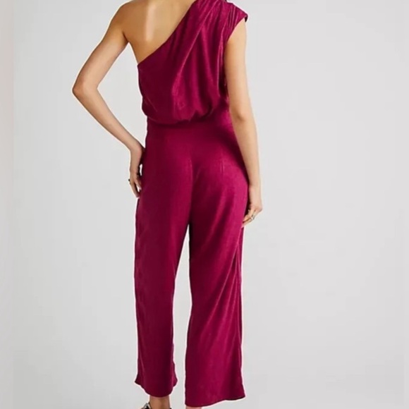NWOT Avery One Shoulder Free People Jumpsuit! - Picture 2 of 2
